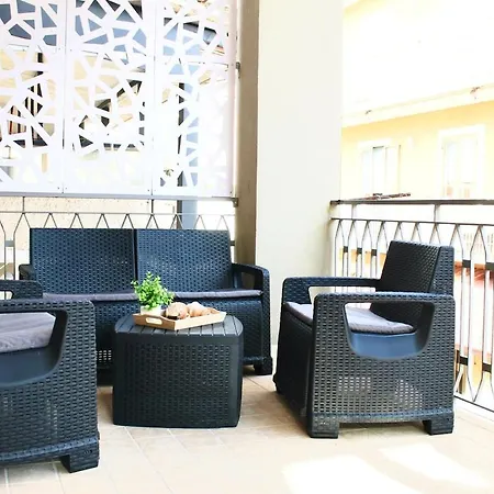 A 5 Minuti Dal Mare Con Terrazza E Parcheggio Privato *