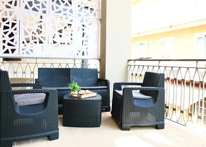 A 5 Minuti Dal Mare Con Terrazza E Parcheggio Privato *