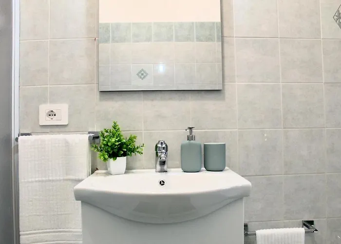 A 5 Minuti Dal Mare Con Terrazza E Parcheggio Privato Lejlighed *