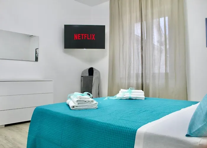 A 5 Minuti Dal Mare Con Terrazza E Parcheggio Privato Falerna Scalo